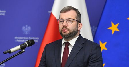 Rząd dosypie samorządom pieniędzy. Chodzi o wielkie inwestycje