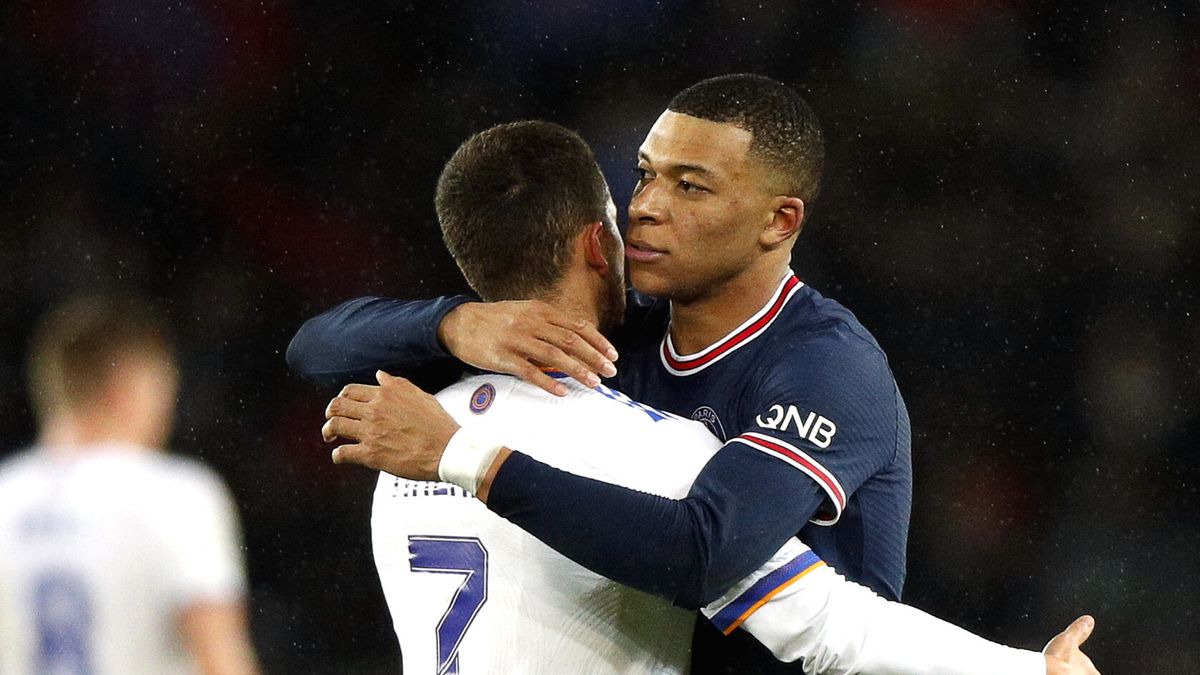 Kylian Mbappe (z prawej) i Eden Hazard