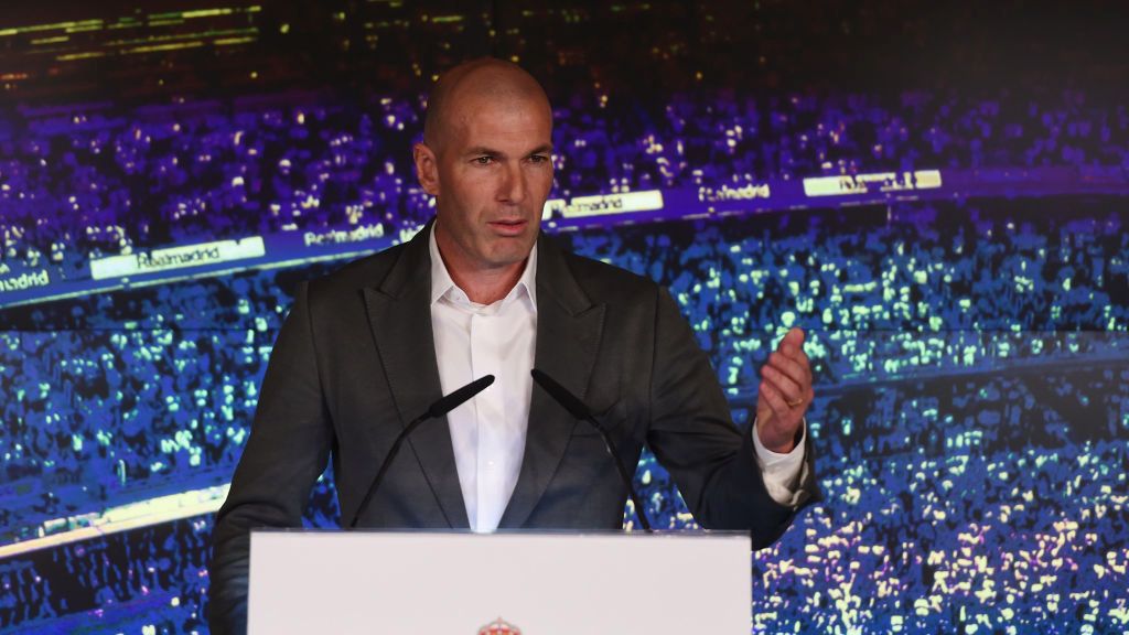 Zdjęcie okładkowe artykułu: Getty Images / Denis Doyle / Na zdjęciu: Zinedine Zidane