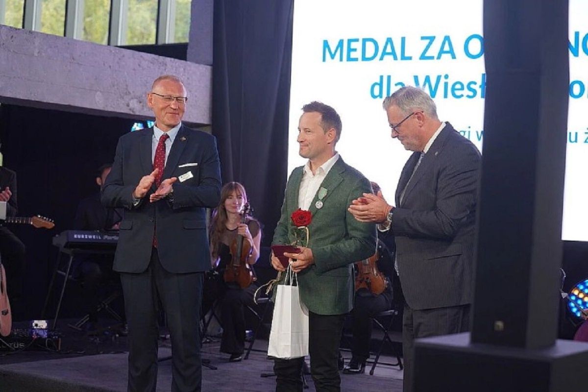 Lekarz odznaczony po ataku w szpitalu. Ryzykował własnym zdrowiem i życiem