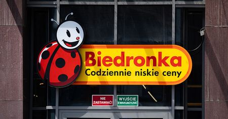 Drugi zeszyt 70 proc. taniej w Biedronce. Limit 12 sztuk