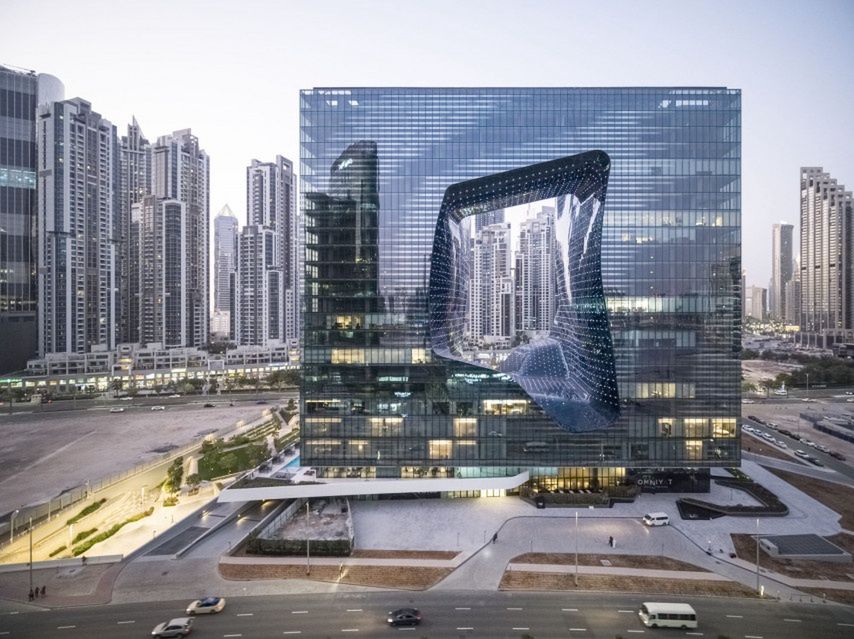 ME Dubai. Powstał długo wyczekiwany hotel projektu Zahy Hadid