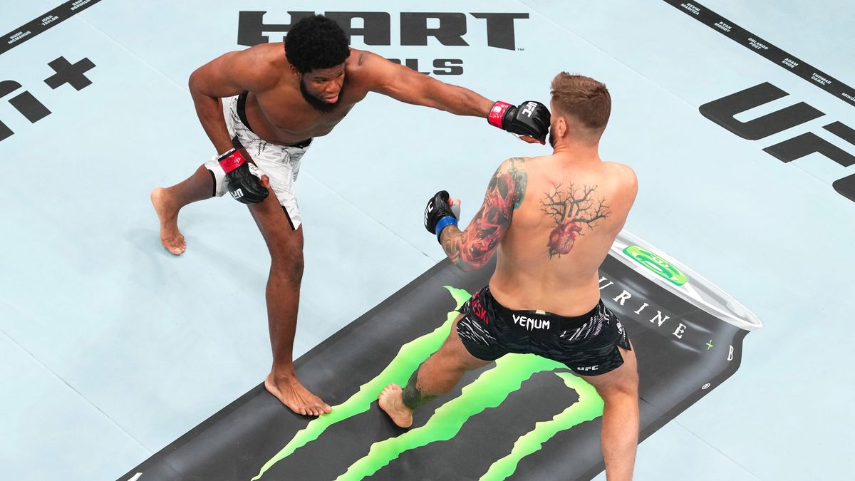 Getty Images / Josh Hedges/Zuffa LLC / Na zdjęciu: Kennedy Nzechukwu i Łukasz Brzeski