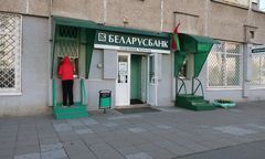 Klienci Belarusbanku zaskoczeni. Z kont zniknęły pieniądze