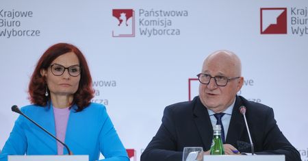 Wyniki wyborów prezydenckich 2025. Sondaże i oficjalne wyniki. Kiedy się pojawią i kto za nie i odpowiada?