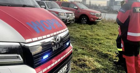 Tragedia we Wrocławiu. Zwłoki mężczyzny pływały w Odrze