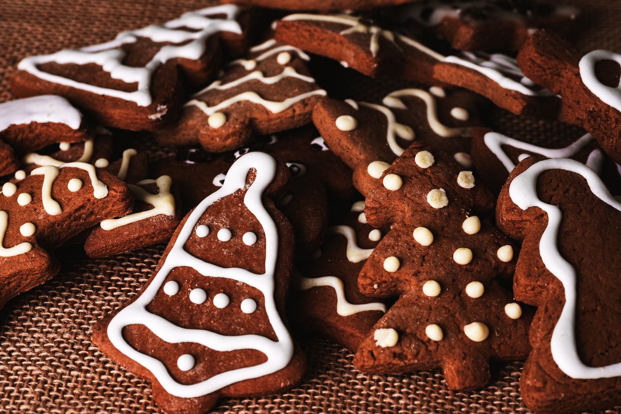 W jakiej temperaturze piec pierniczki?