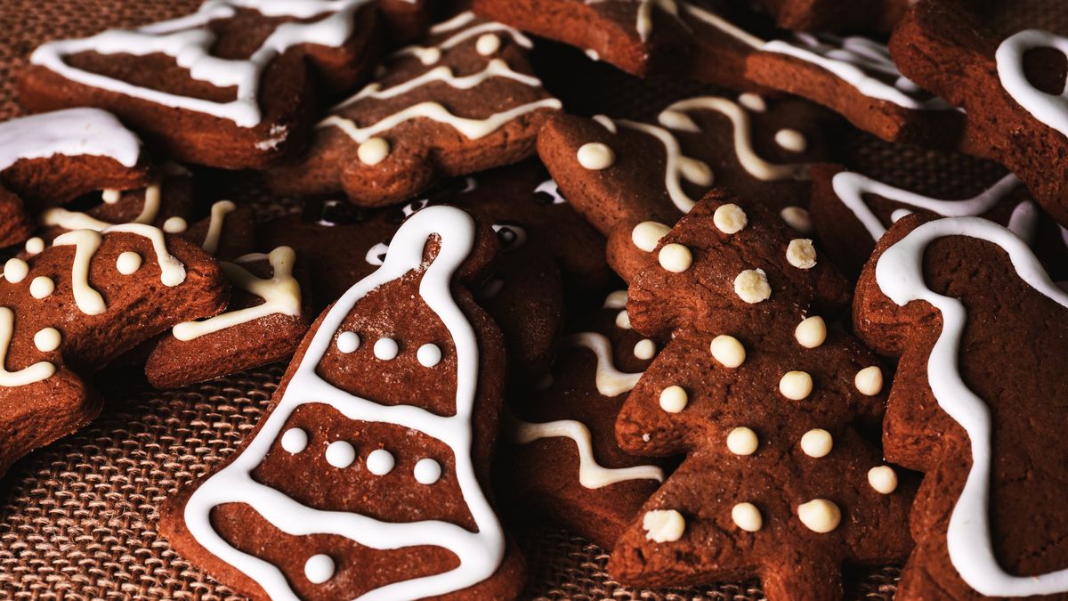 W jakiej temperaturze piec pierniczki?