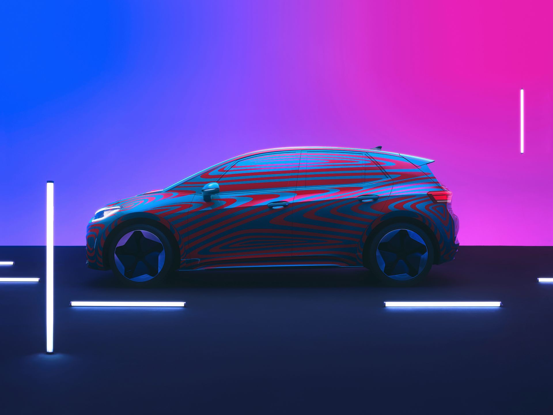 Elektryczny Volkswagen ID.3 w maskowaniu