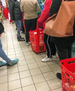 Kolejka będzie krótsza. Najsprytniejsi robią to przy kasie