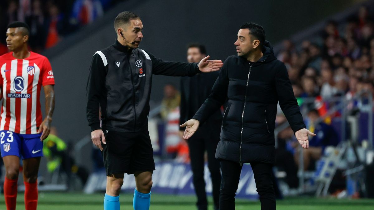 PAP/EPA / JUANJO MARTIN / Na zdjęciu: Xavi