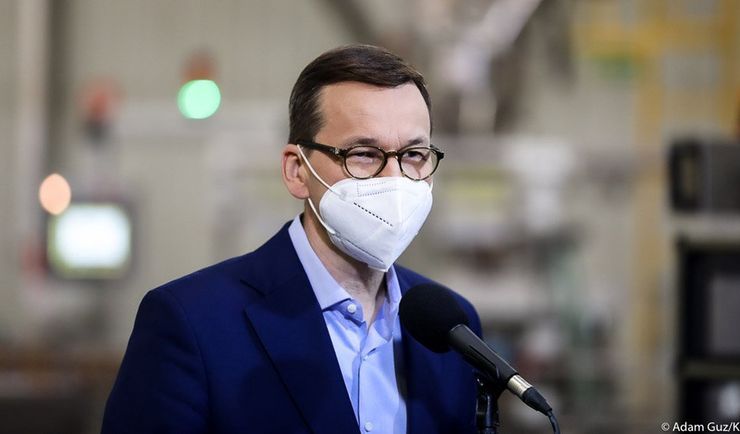 Koronawirus. Mateusz Morawiecki zapowiedział wprowadzenie nowych obostrzeń