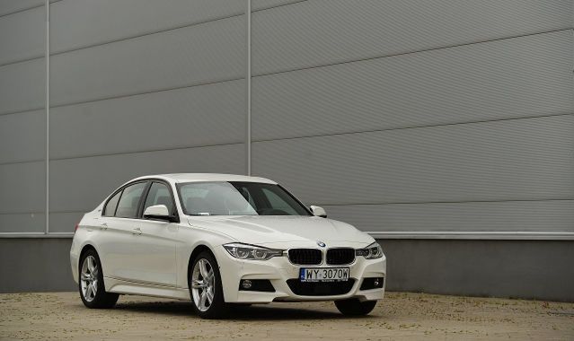 BMW 330e - Do pracy na prądzie