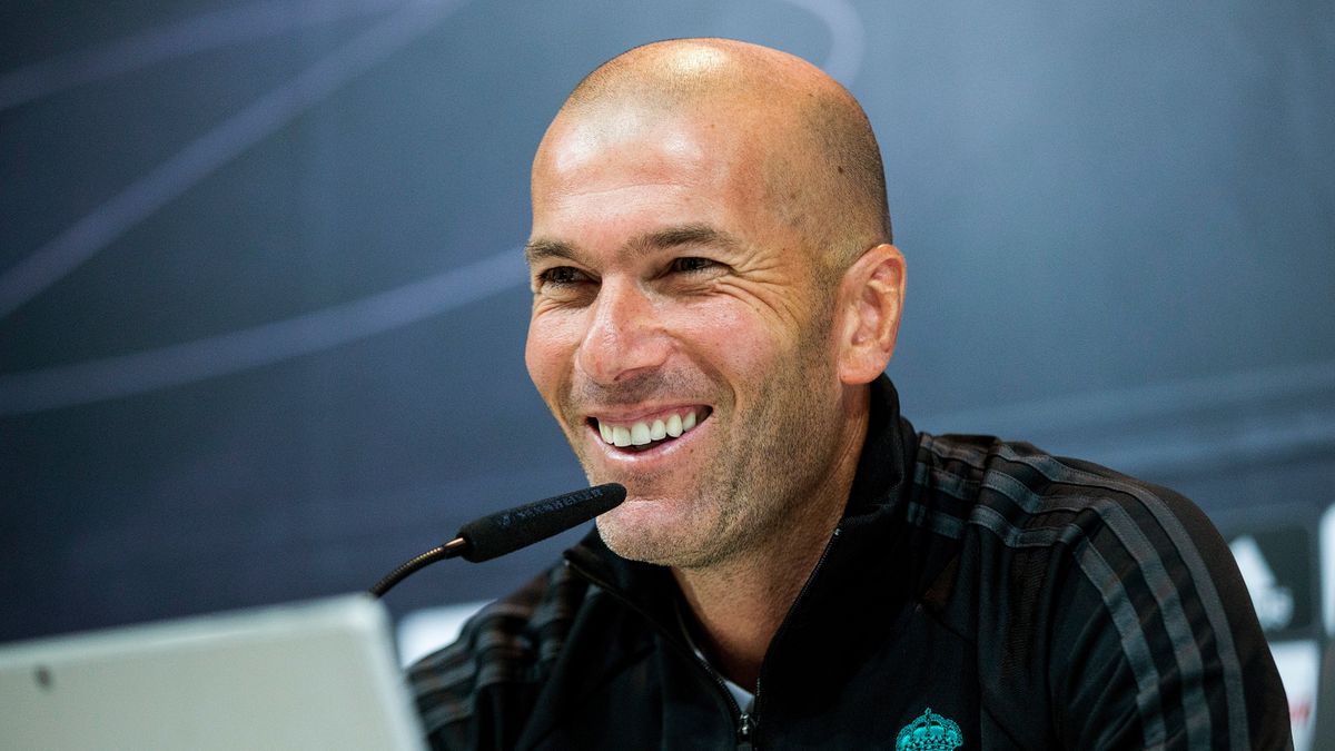 Zinedine Zidane podczas konferencji prasowej