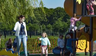 Zasiłek opiekuńczy na czas koronawirusa się skończył. Co dalej? Jest opcja, ale nie dla każdego