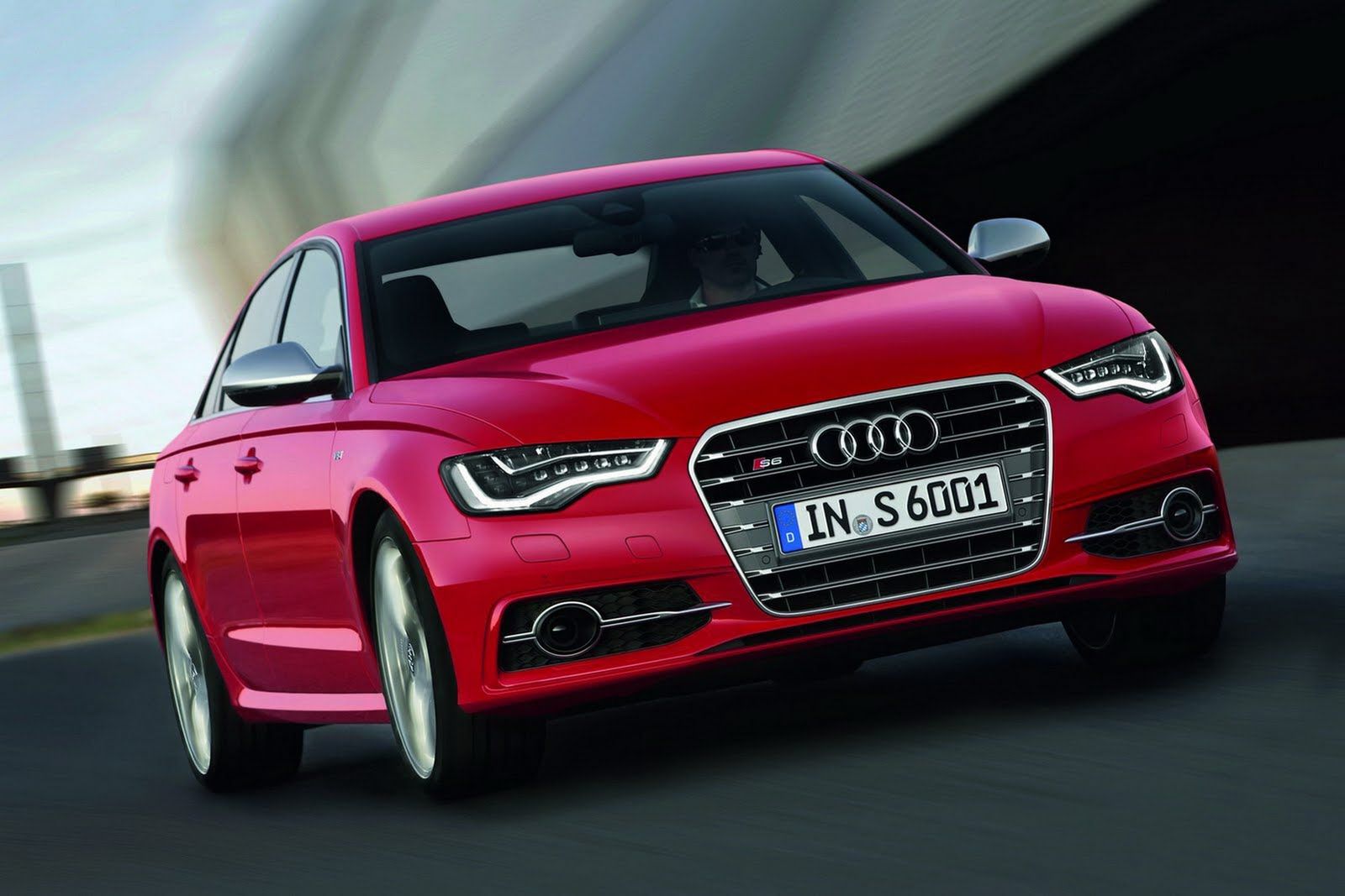 Audi-S6