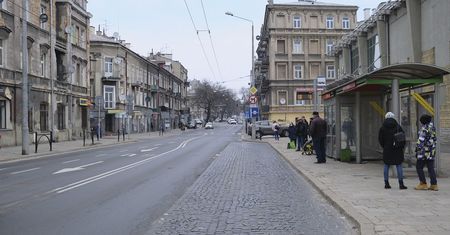 Kolejne chodniki w Śródmieściu zyskają nową nawierzchnię. Właśnie rusza remont