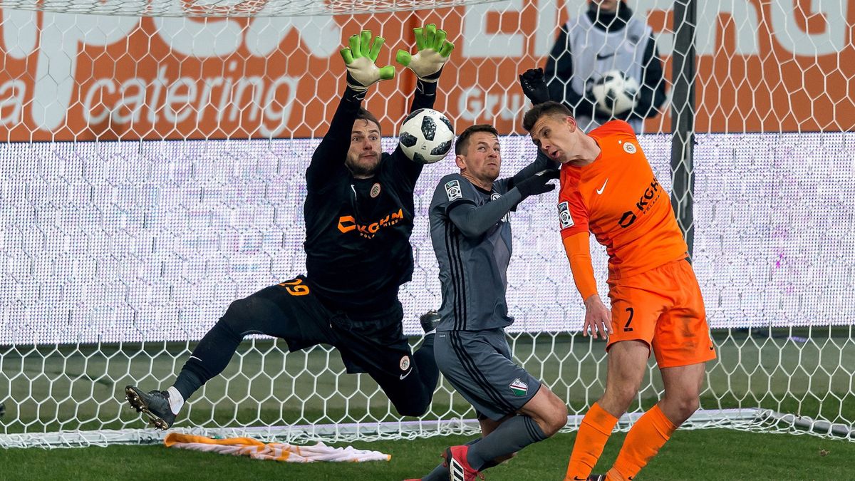 PAP / Maciej Kulczyński / Od lewej: Piotr Leciejewski, Kasper Hamalainen, Bartosz Kopacz