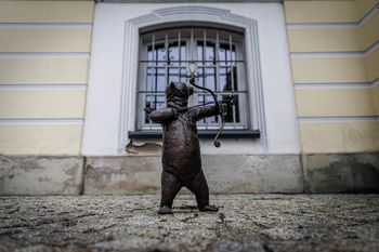 Białystok: Misie atrakcją miasta. Szlak z niedźwiadkami ma się rozrastać