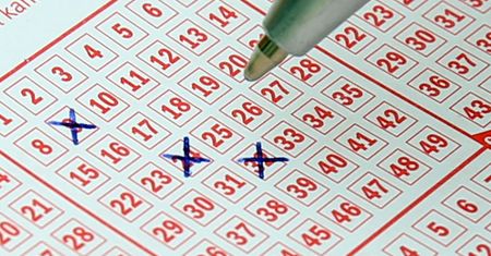 Polska ma kolejnego milionera. Szczęśliwy kupon Lotto przyniósł 2 mln zł wygranej