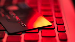 Tytułujesz tak przelew? "Zaświecisz się w skarbówce na czerwono"