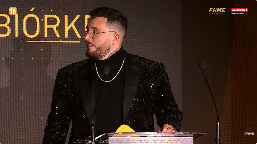 Boxdel skompromitował się na gali FAME Awards