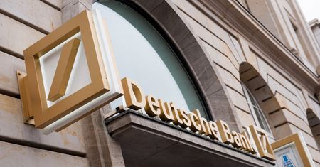 Deutsche Bank wygumkował setki milionów euro strat włoskiego banku. Potem ukrył transakcje na 10 mld dol.
