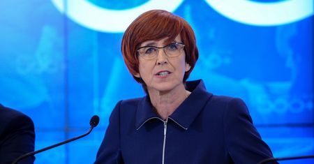 Rafalska: gdyby były możliwości, płacilibyśmy na każde dziecko