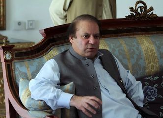 Premier Pakistanu pomoże w spotkaniu z byłym liderem talibów