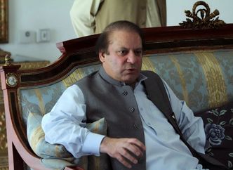 Premier Pakistanu pomoże w spotkaniu z byłym liderem talibów