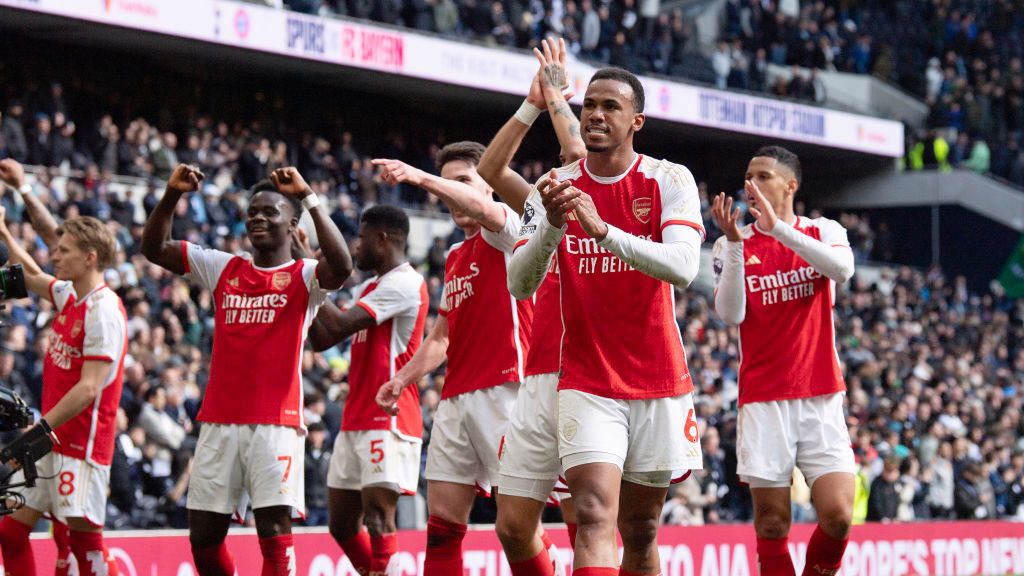 Zdjęcie okładkowe artykułu: Getty Images / Visionhaus / Na zdjęciu: piłkarze Arsenalu