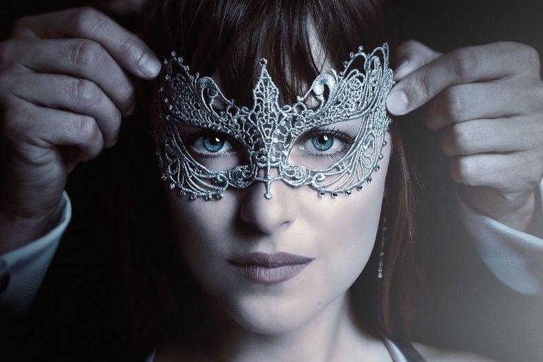 „Ciemniejsza strona Greya” – Christian Grey powraca! Jest już polski zwiastun filmu
