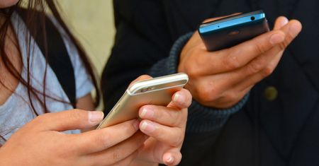 Czytelnik dostał SMS z dziwnym linkiem. "Tablica ogłoszeń"