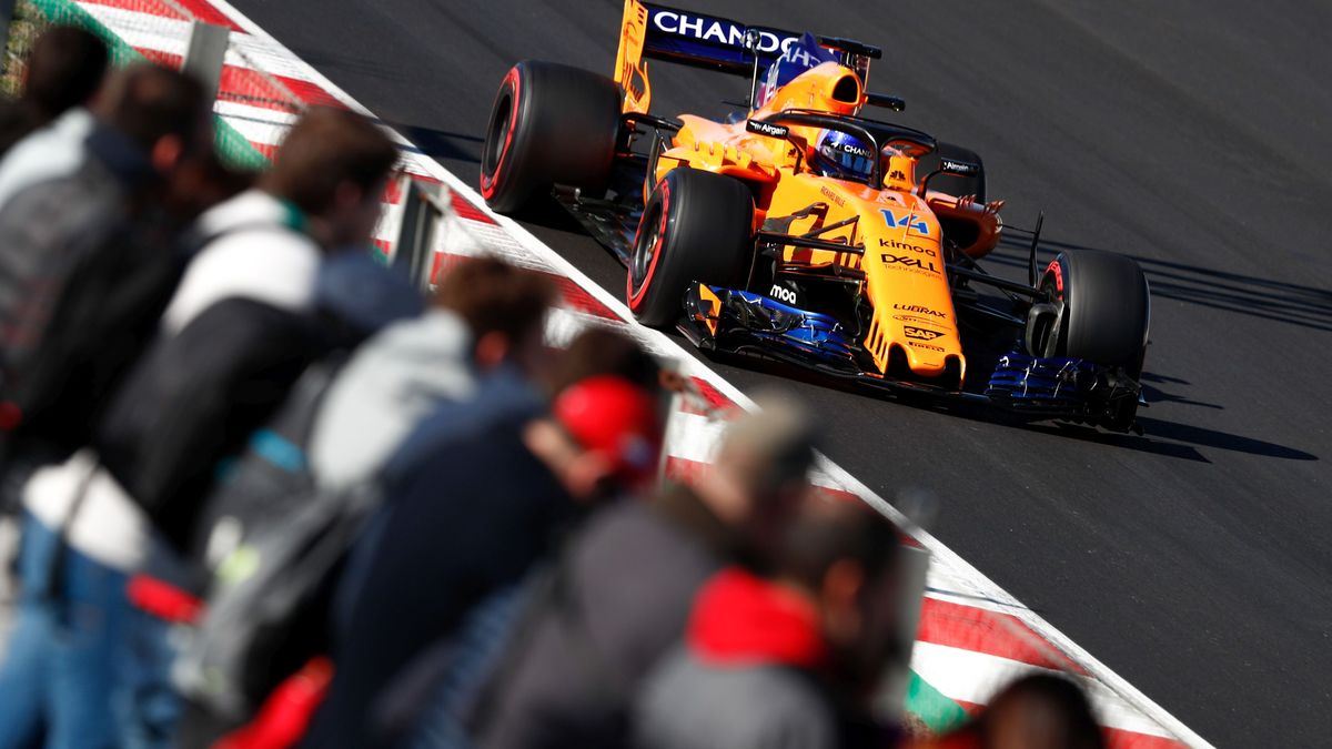 Fernando Alonso za kierownicą McLarena
