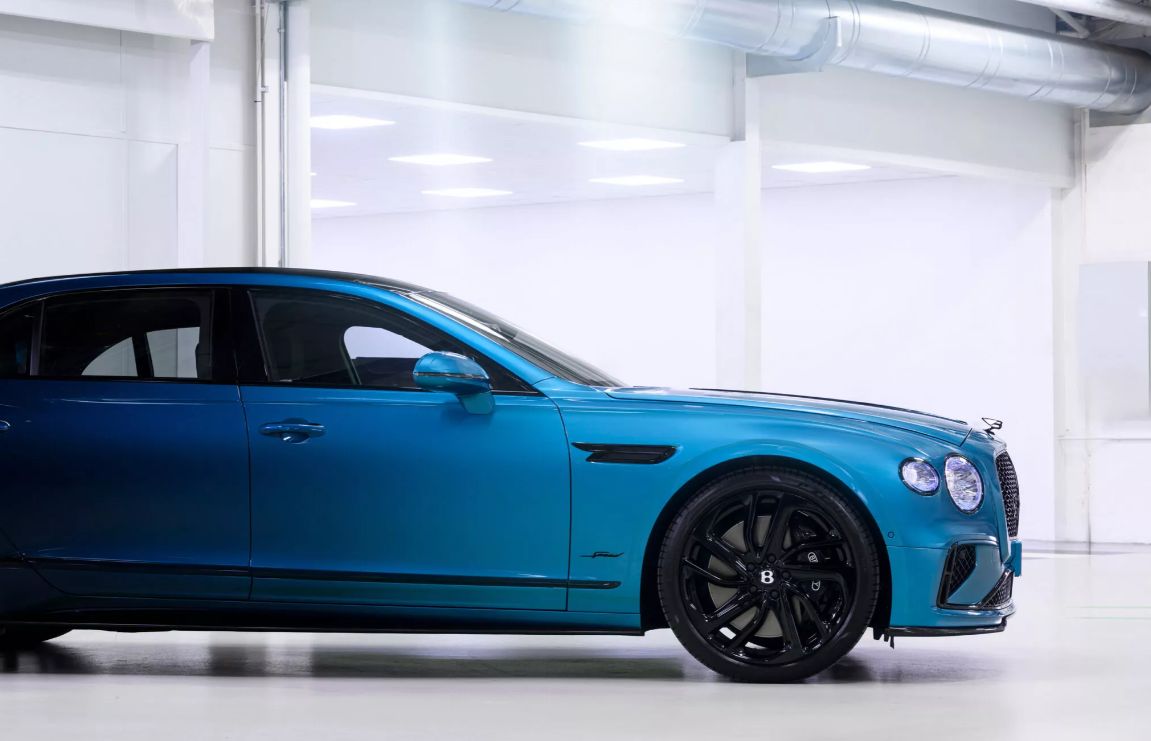 Bentley z lakierem Ombré