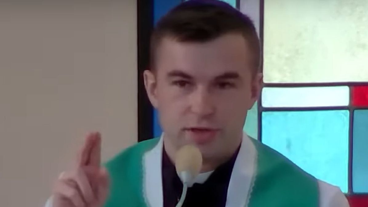 Ksiądz o nastolatkach. "Dość żałosne porównanie jak na duchownego"