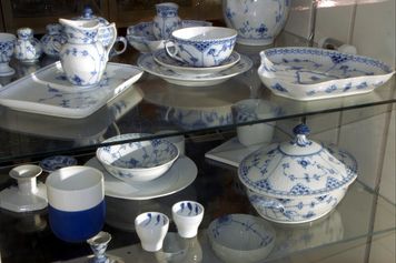Koniec słynnej fabryki porcelany. Działała 182 lata. Zwolnią 98 osób