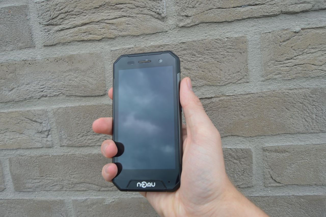 NOMU S30 mini — telefon o podwyższonej odporności