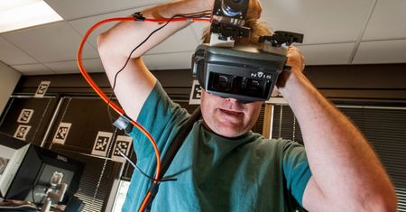 Według testerów, wewnętrzny system VR Valve jest lata świetlne przed Oculus Rift