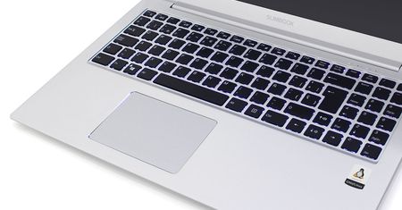 Slimbook Excalibur – aluminiowy laptop 15,6" dla fanów Linuksa i KDE