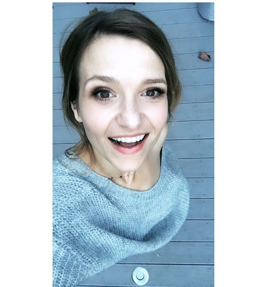 Joanna Koroniewska przefarbowała się na brąz