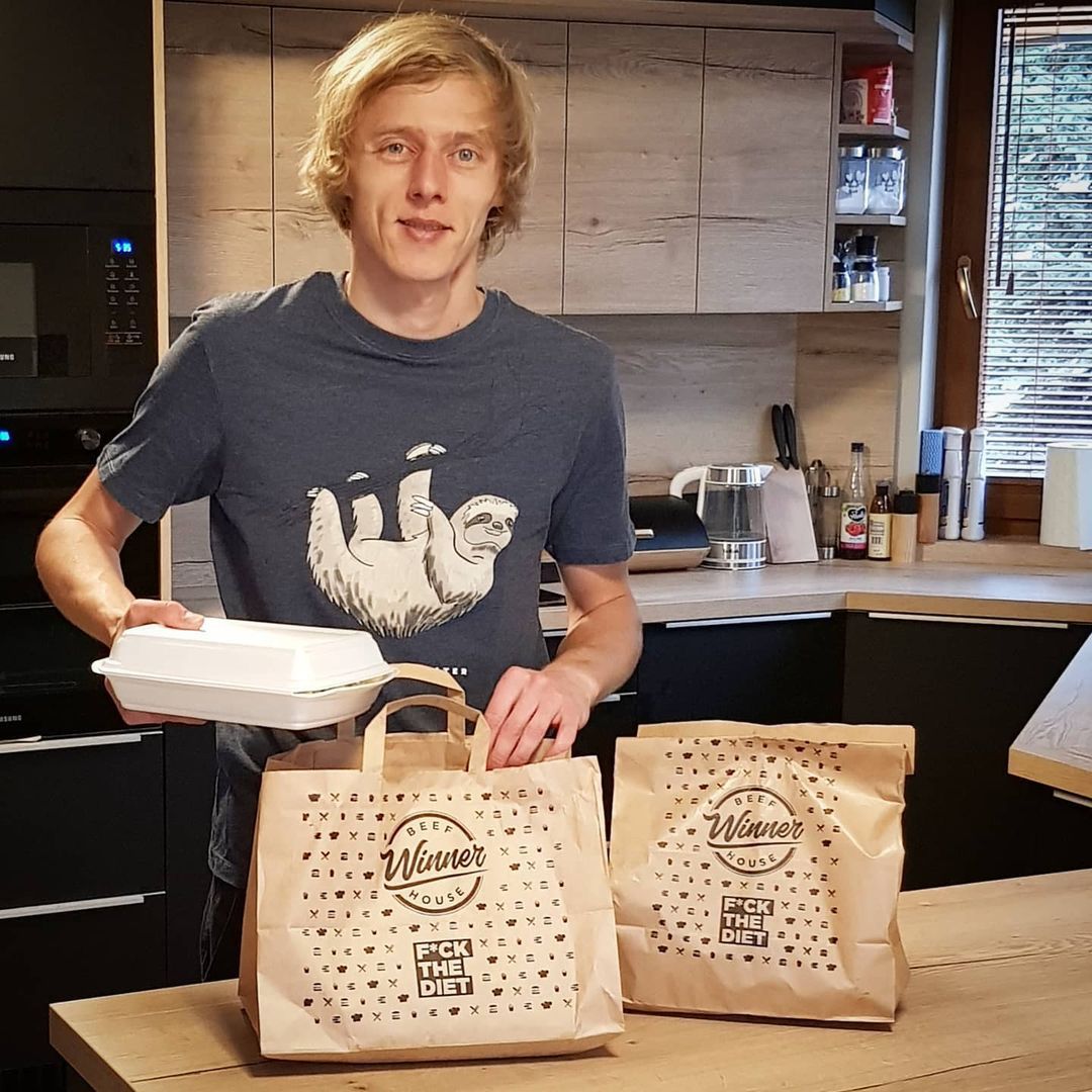 Dawid Kubacki w kuchni