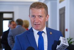 Hołownia dogadany z wyrzuconymi z PO? Raś zaprotestował