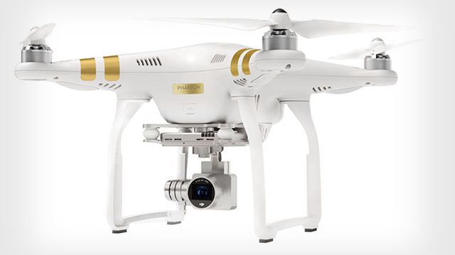 DJI Phantom 3 - nowe, filmujące drony dla każdego 1