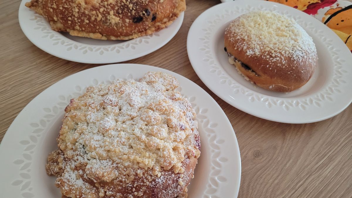 Jagodzianki z 3 warszawskich cukierni. Sezon lato 2025