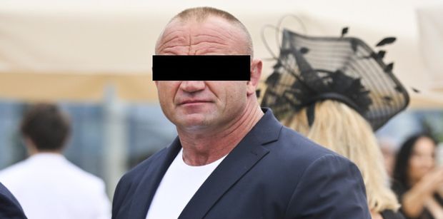 Mariusz P. oskarżony o reklamę hazardu!