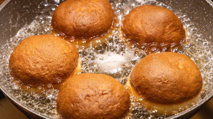 Jak właściwie usmażyć pączki?