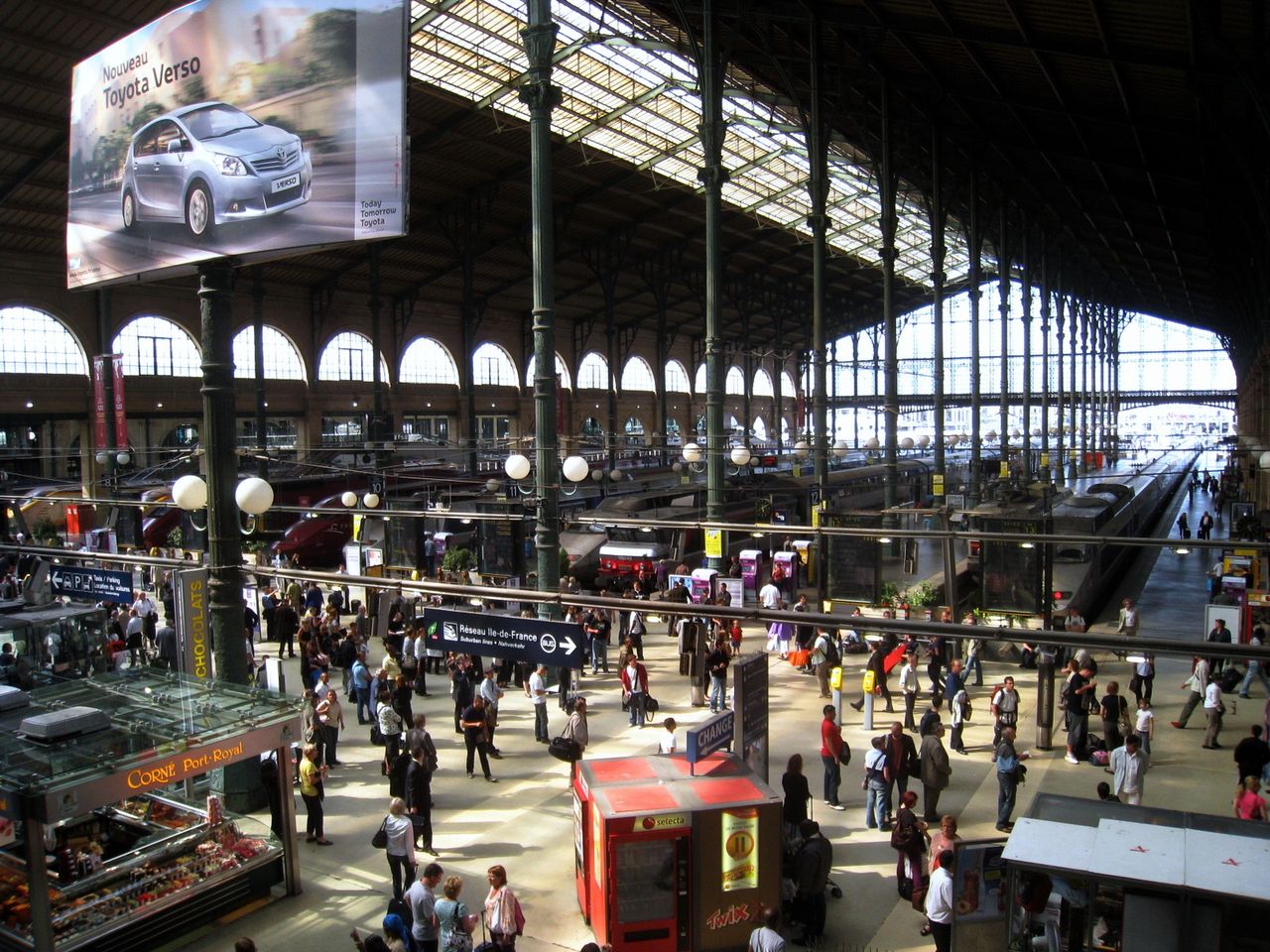 Strajk pracowników transportu we Francji. Paryż sparaliżowany