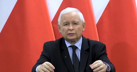 Makowski: "Gaszenie pożaru benzyną. Kaczyński wzywa zwolenników na barykady" [OPINIA]