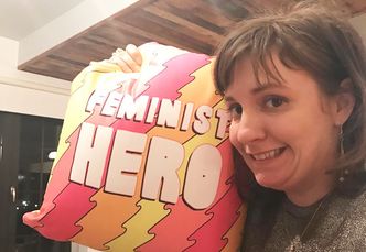 Lena Dunham PRZEPRASZA za słowa: "żałuję, że nie miałam aborcji"...